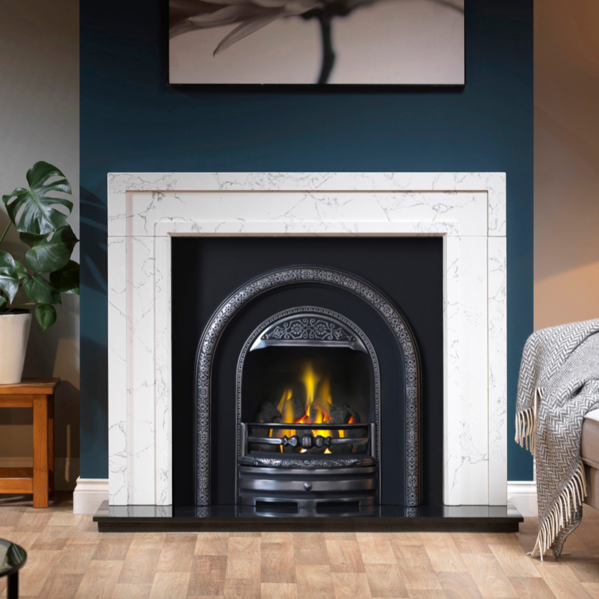 52" Huntley Surround